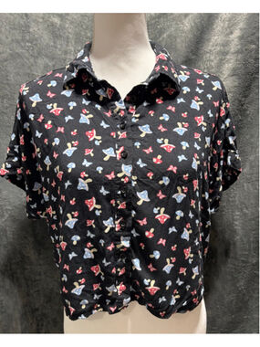 Hot Topic Mushroom & Butterfly Whimsy Pink & Blue Cropped Button Down Top S GUC